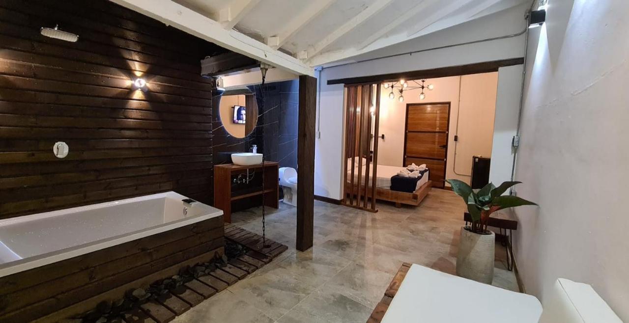 All Natural Glamping Copacabana Ngoại thất bức ảnh