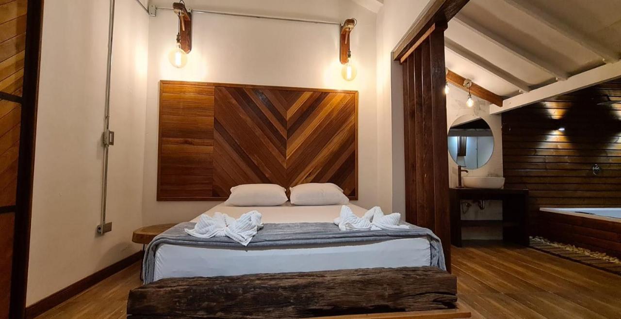 All Natural Glamping Copacabana Ngoại thất bức ảnh