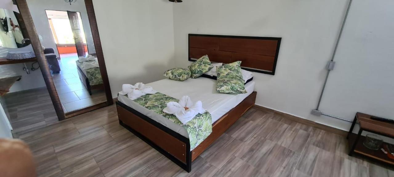 All Natural Glamping Copacabana Ngoại thất bức ảnh